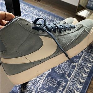 Nike Lace Up Sneakers